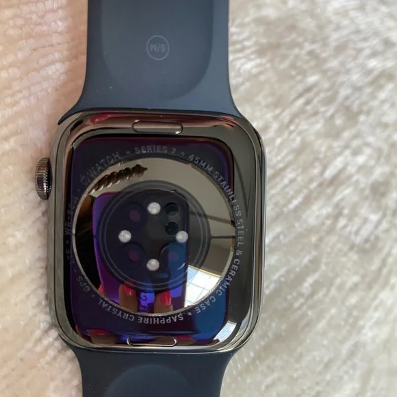 LIKE NEW | Series 7 Apple Watch | Titanium Case | 44mm | + Extra Bands - Picture 11 of 14